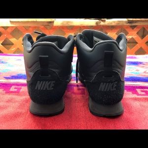 Nike Shoes, black, size 9.5